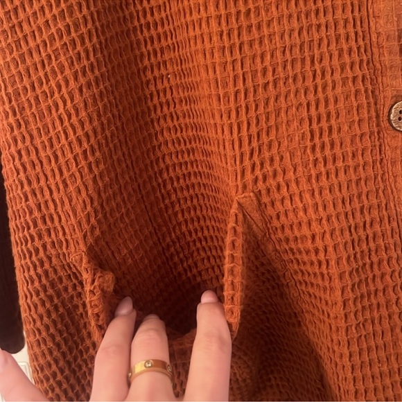 Free People Waffle Knit Oversized Button Front Cardi Tunic Copper - Picture 10 of 13